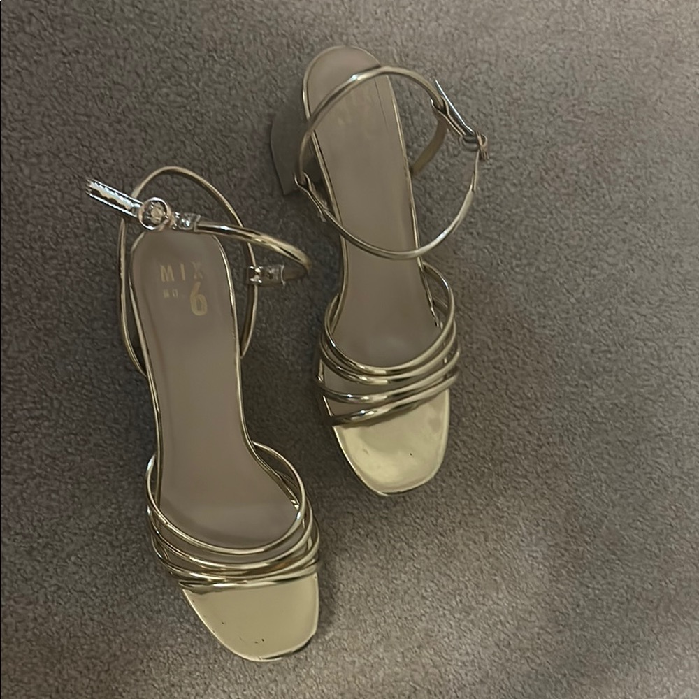 Mix No. 6 Gold Minimalist Sandals